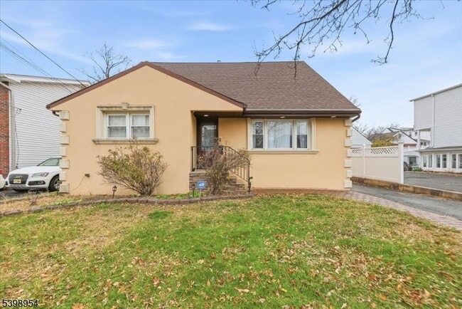 Building Photo - 67 Norwood Ave Unit 1