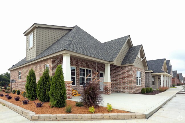 Photo - Gramercy Cottages