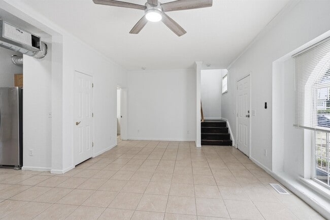 Photo - 114 Cedar St