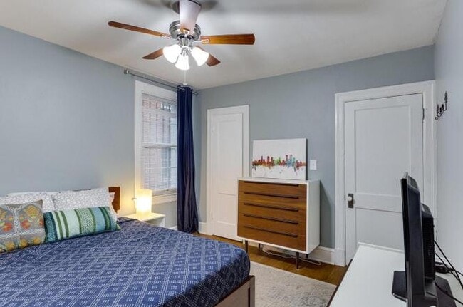 Photo - 1412 A St SE Unit Lincoln Park-Capitol Hill