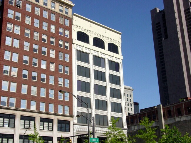 View to the southeast from West Long Street - Atrium Lofts