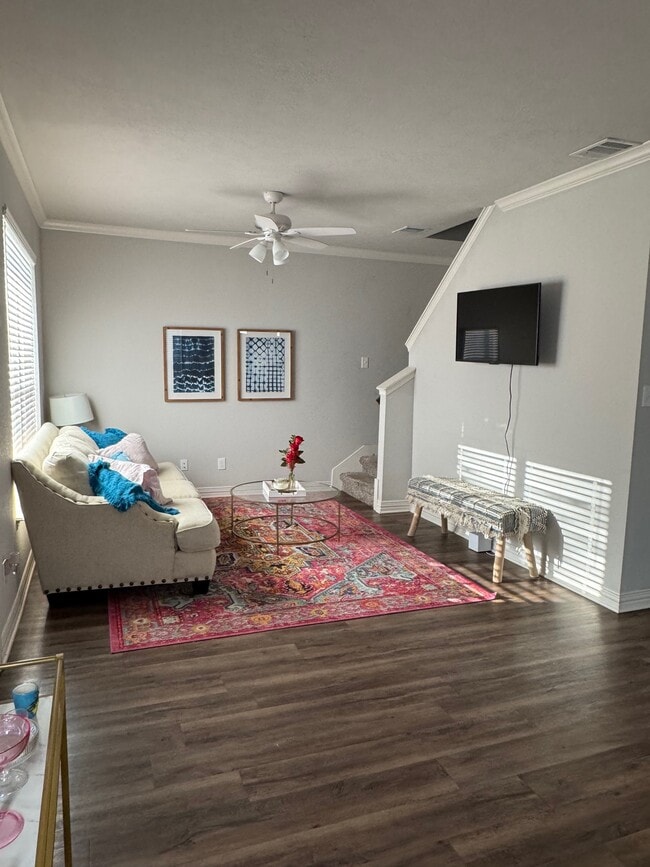 Photo - 6999 Halter Loop House