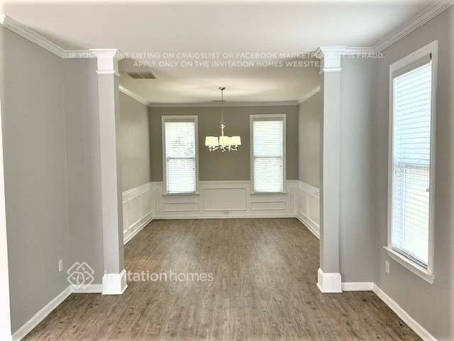 Photo - 3643 Aberdeen Way