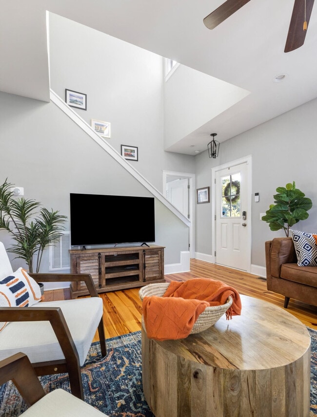Photo - 1175 Leesville St Unit ID1325120P