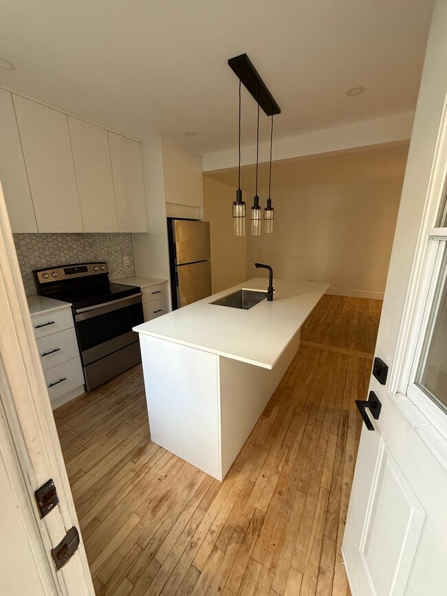 Photo - 689 Rue Woodland