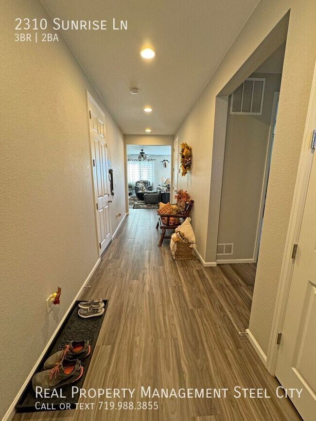 Charming 3Bed, 2Bath Gem on Pueblo’s Nor... House House Rental in