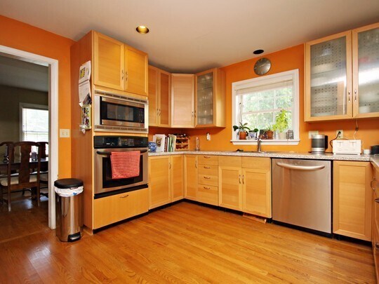 Photo - 755 King St Unit King St 755 #A - LB 12/10/25