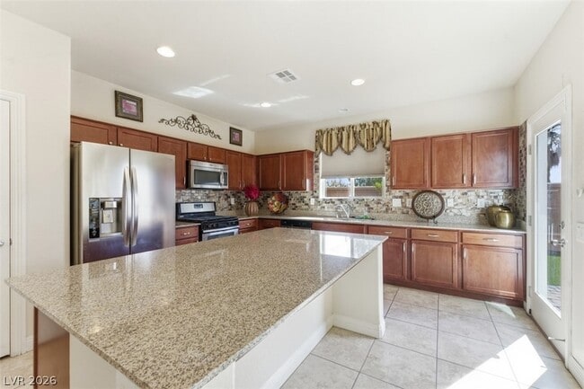 Photo - 32 Lily Grove Rd