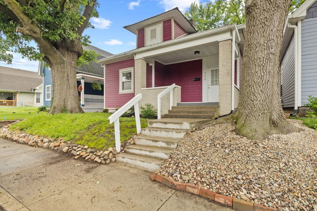Photo - 734 Parkway Ave House