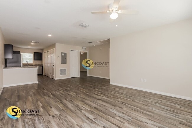 Photo - 9021 N Travis Dr
