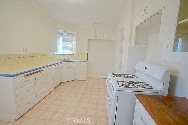Photo - 4285 Oakwood Pl
