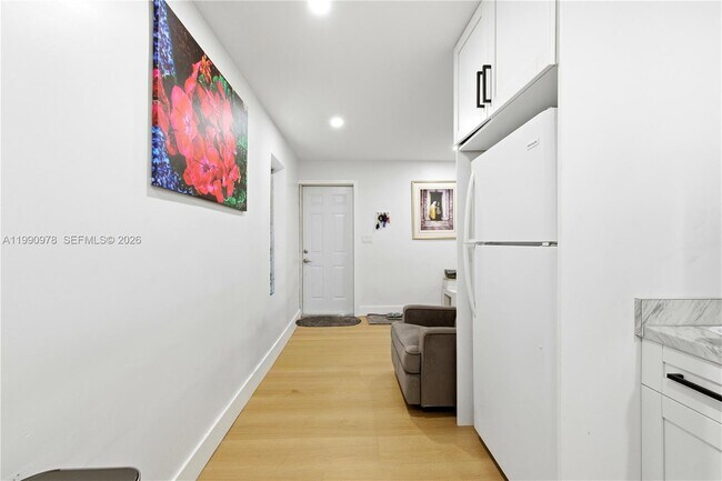 Photo - 5666 Mayo St Unidad 2