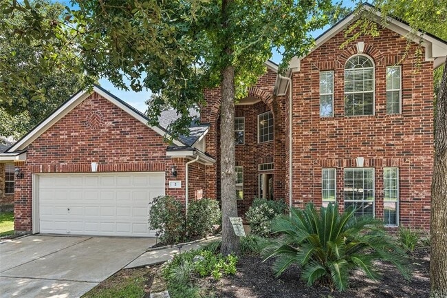 2 Hollow Glen Pl