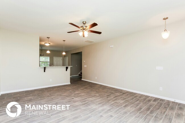 Photo - 150 Daisy Ave