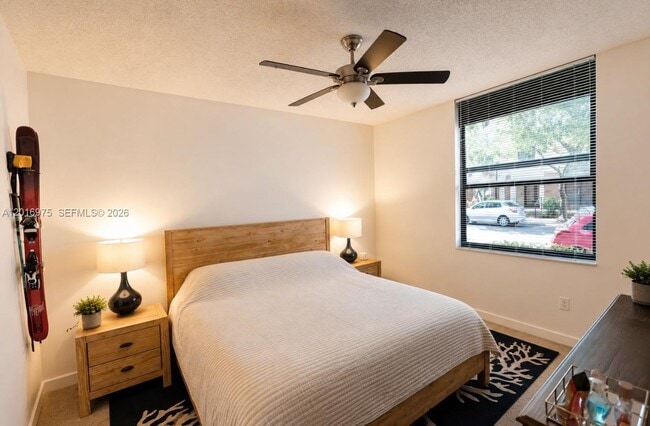 Photo - 1919 Van Buren St Unit 115A