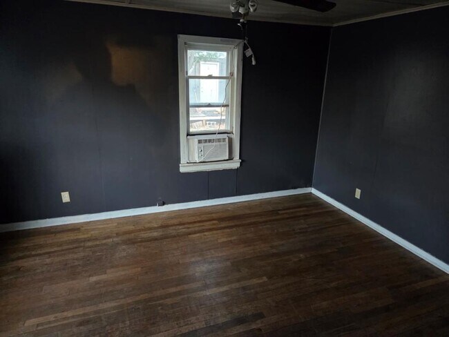 Photo - 1218 Delaware