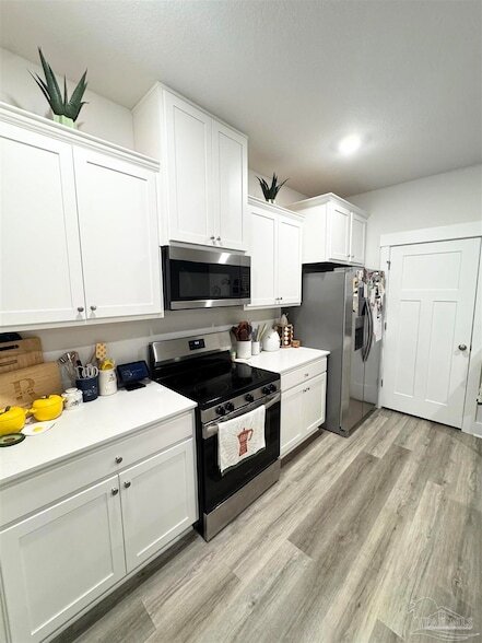Photo - 3095 Silver Maple Dr