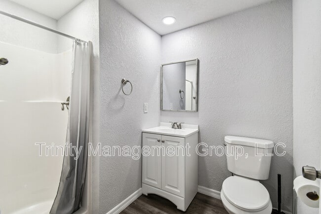 Photo - 10033 Brunswick Ln