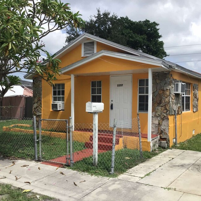 Photo - 2257 NW 82nd St