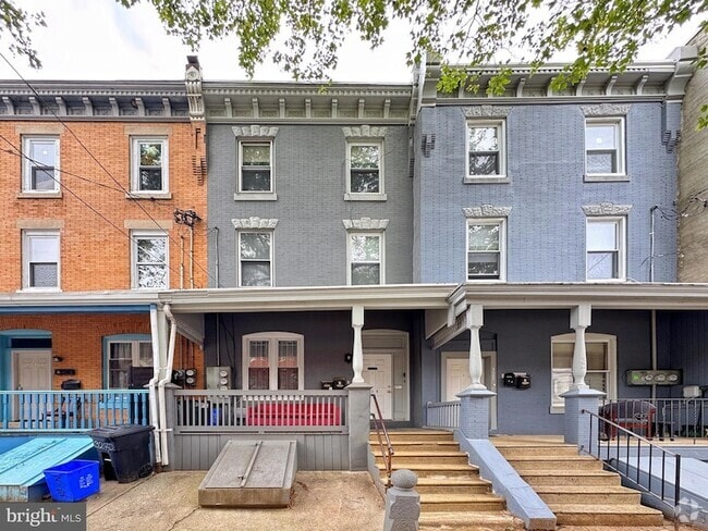 Building Photo - 325 N Preston St Rental