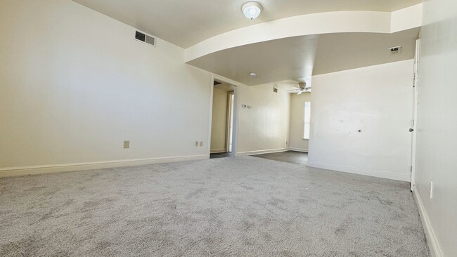 Skyline Vista Apartments