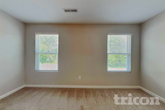 Photo - 1037 Bitting Hall Cir