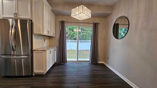 Photo - 57103 Curtis St