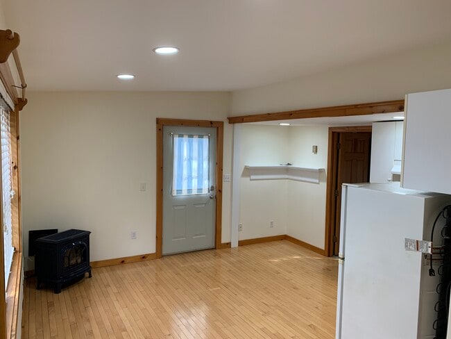 Looking toward entrance door - 37 Court St Unit Apt. C