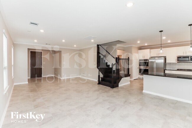 Photo - 16550 Bouldgreen St