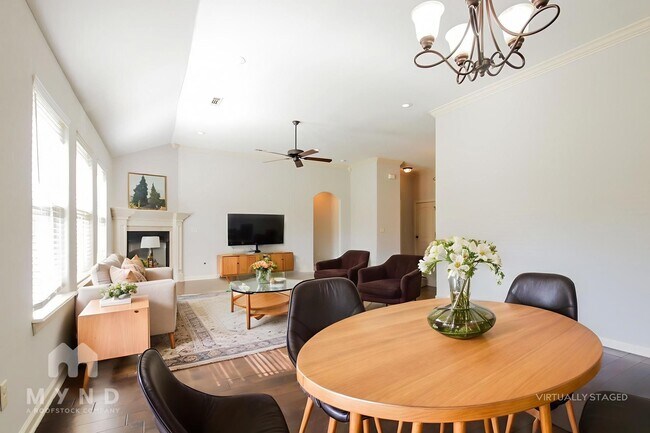 Photo - 1451 Aniston Rd