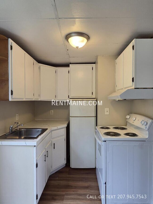 1190 Augusta Rd Unit 8