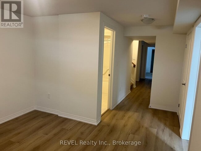 Photo - 84 Acacia Rd