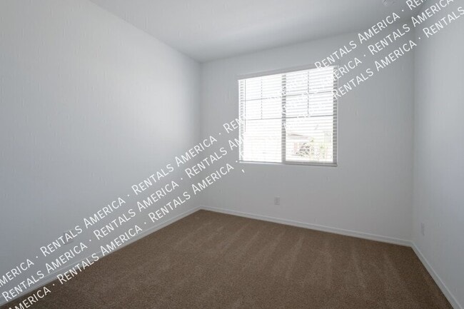 Photo - 23015 E Starflower Dr