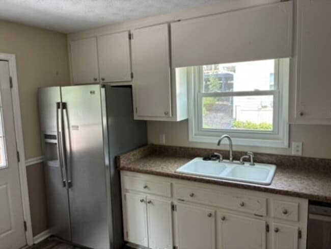 Photo - 1187 Lightfoot Dr