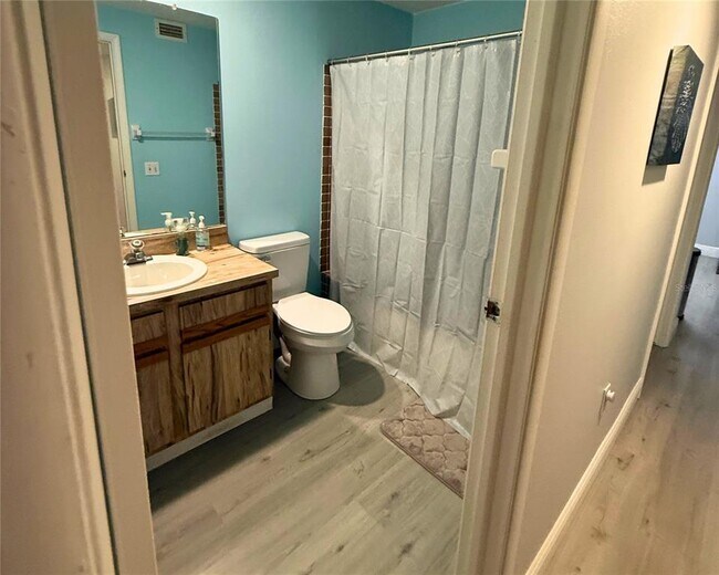 Photo - 22291 Westchester Blvd Unit 203