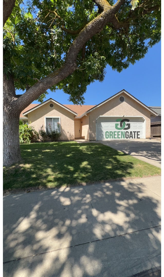 Photo - 2201 Meadow Glen Dr