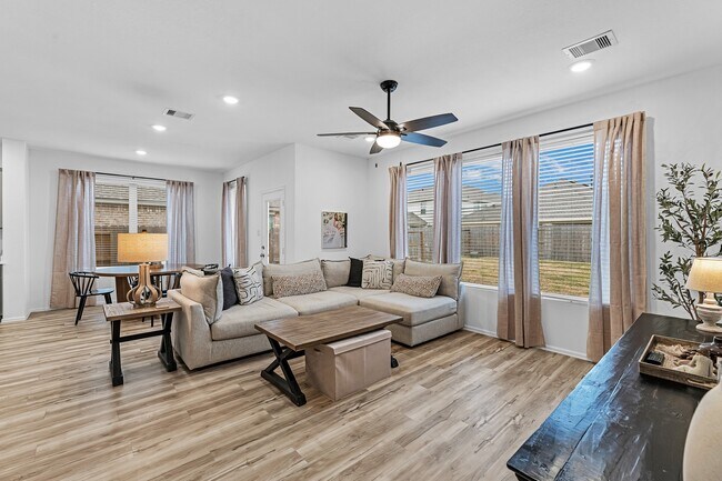 Photo - 4242 Sterling Vw Blvd