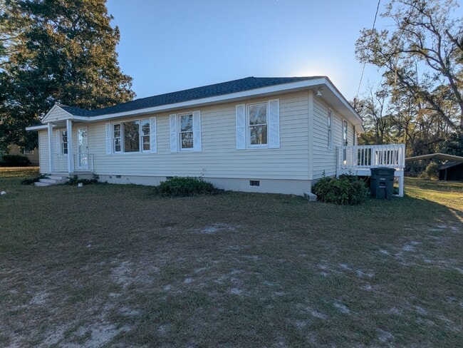 Photo - 272 Victory Dr