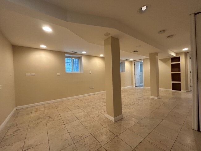 Photo - 3849 W School St Unidad 1