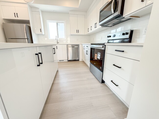 Photo - 273 Sage Hill Cir NW