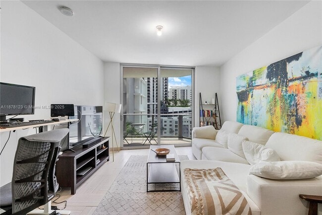 Photo - 1010 SW 2nd Ave Unit 710