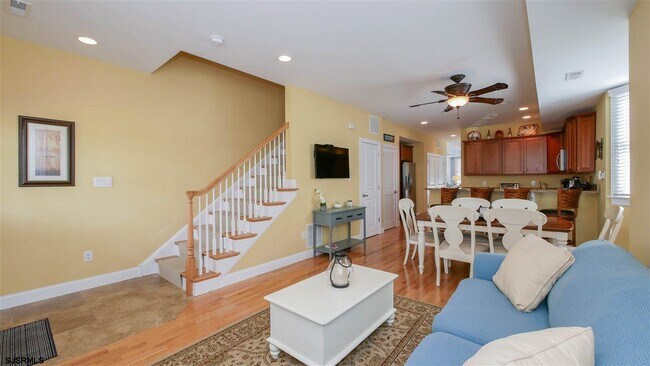 Photo - 9410 Winchester Ave