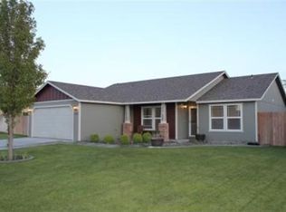 Geat West Richland Home within walking dis... - Geat West Richland Home within walking dis...