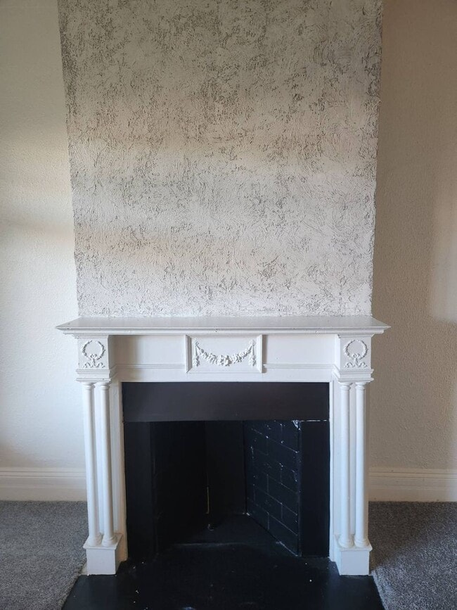 Photo - 2186 E 89th St Unidad 1