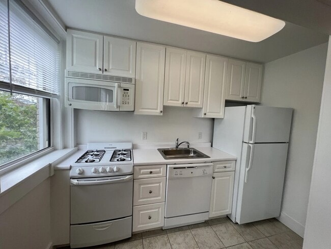 Photo - 1 Langdon St Unit 41