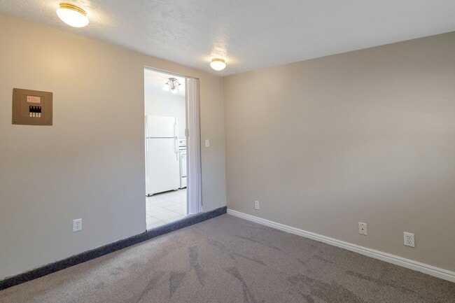 Photo - Center Street Unidad #1