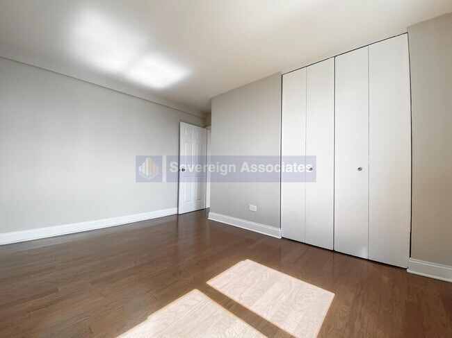 Photo - 3333 Broadway Unit C18K