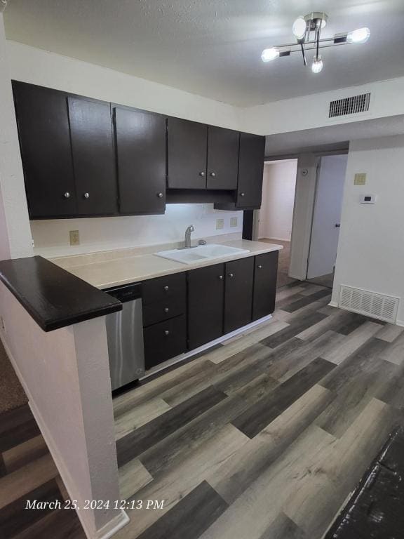 Photo - 2202 Davis Ave