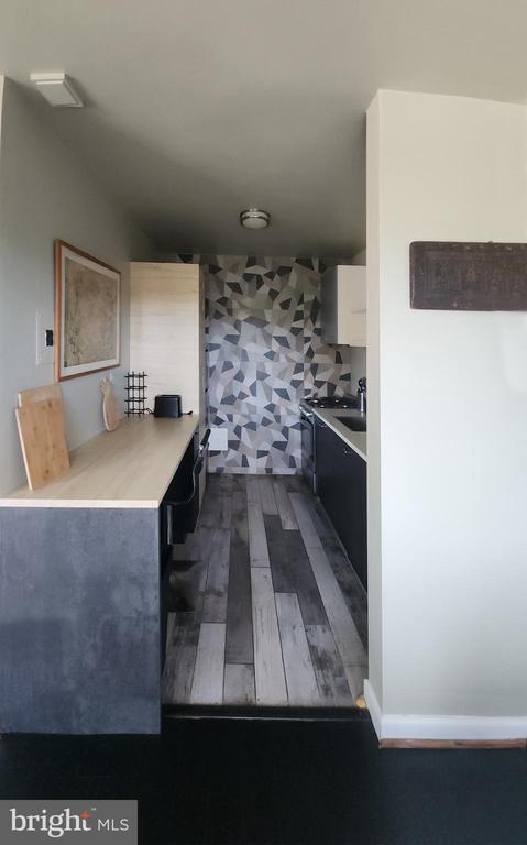 Photo - 4201 Cathedral Ave NW Unidad 1418E