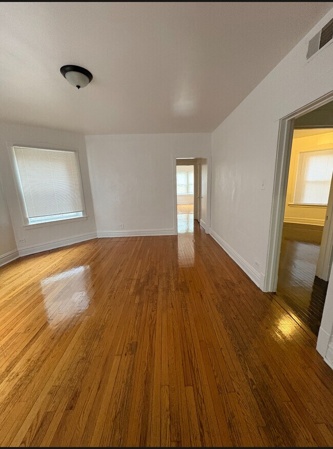 Photo - 7741 S Yates Blvd Unit 2